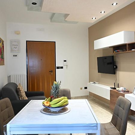 Dimora Fefe Apartment Монополи Екстериор снимка