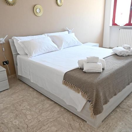 Dimora Fefe Apartment Монополи Екстериор снимка